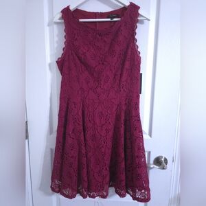 ⚡️ City Studio Lace Mini Dress - Burgundy